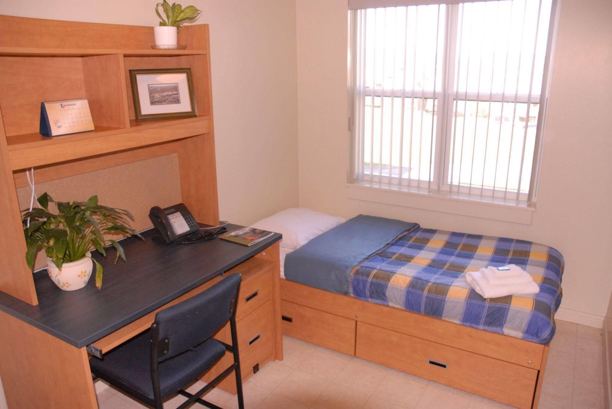 Grenfell Campus Summer Accommodations Corner Brook Eksteriør billede